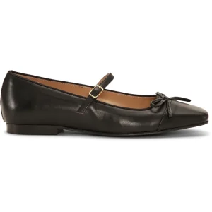 Agnes Black - Black